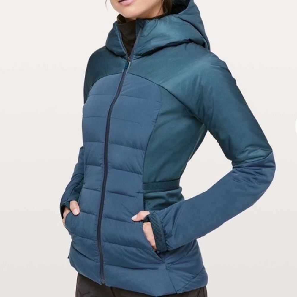Lululemon Down for It All Hooded Jacket Blue Size 8 Petrol Blue
